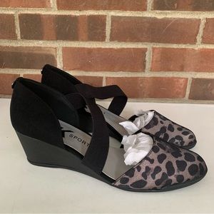 ANNE KLEIN WOMEN'S SNAKE SKIN MARY JANE TARA2 Wedge PUMPS SIZE US 9.5 M NEW